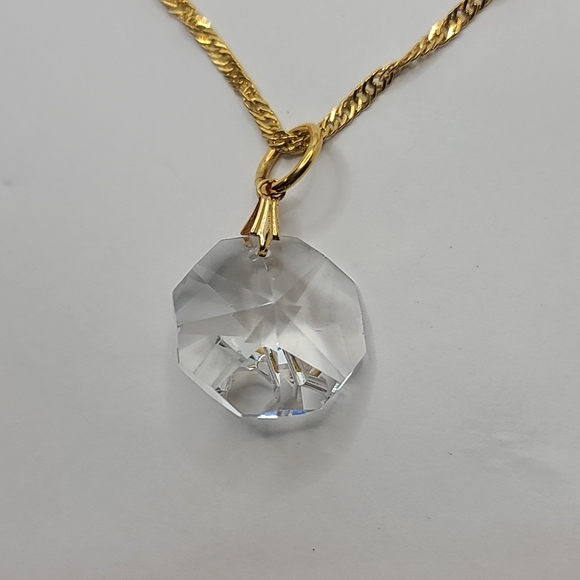 NEW Gold Diamond Cut Crystal Necklace 18" - Picture 8 of 8